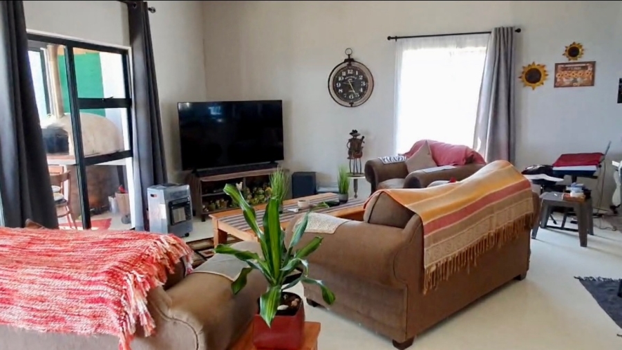 5 Bedroom Property for Sale in De Bakke Western Cape